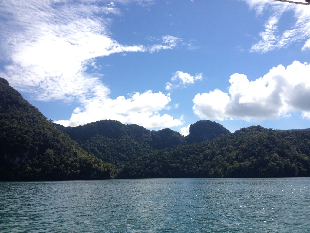 The first stop was Pulau Dayang Bunting (Isle of the Pregnant Maiden). Can you guess why it’s named that?