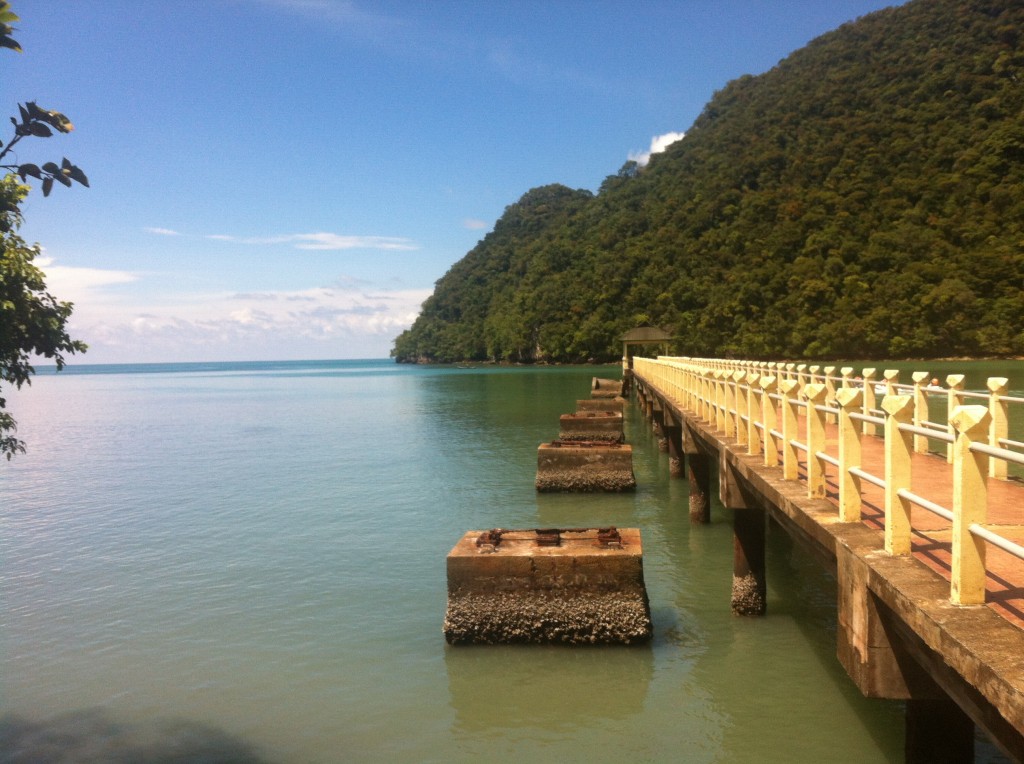 Docking at Pulau Dayang Bunting