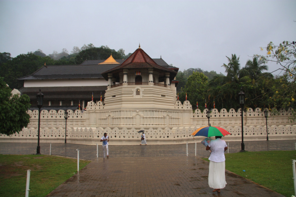 The Temple of the Tooth Relic in all its restored glory!