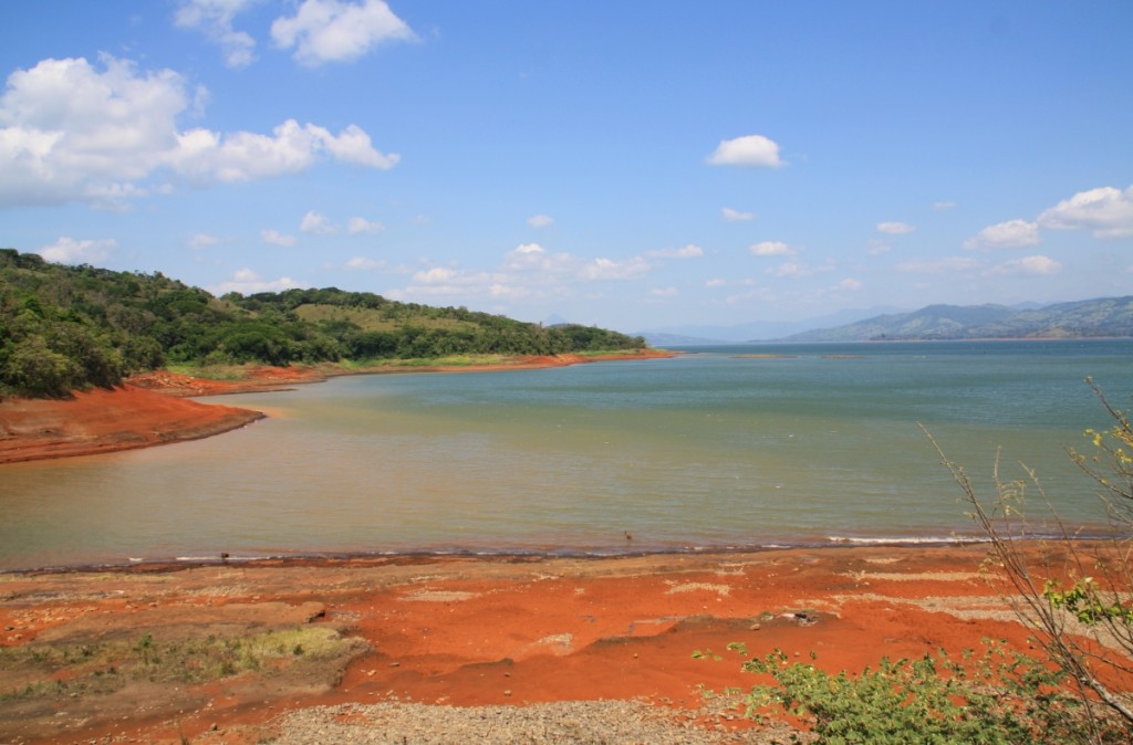 The red sands of Lake Arenal from another angle. 